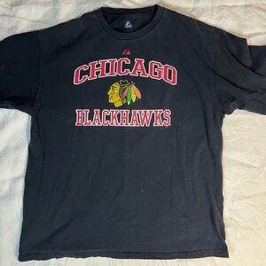 Vintage Chicago Blackhawks Graphic T-Shirt – Black NHL Tee